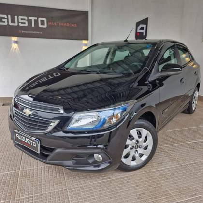 CHEVROLET ONIX 1.4 MPFI LT 8V FLEX 4P MANUAL CHEVROLET ONIX 1.4 MPFI LT 8V FLEX 4P MANUAL